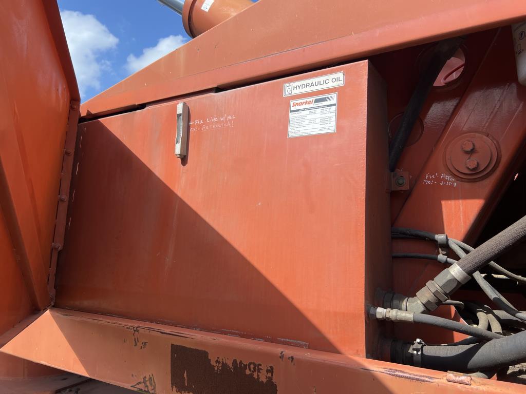 SNORKEL TB120 4x4 TELESCOPIC BOOM LIFT