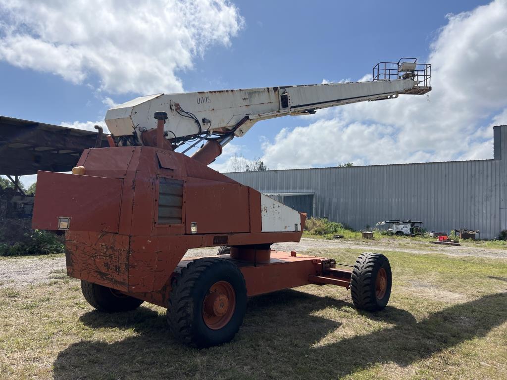 SNORKEL TB120 4x4 TELESCOPIC BOOM LIFT