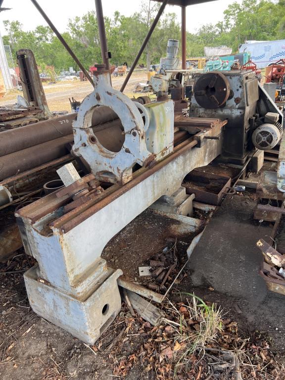 LARGE LOT OF SCRAP INDUSTRIAL MACHINES