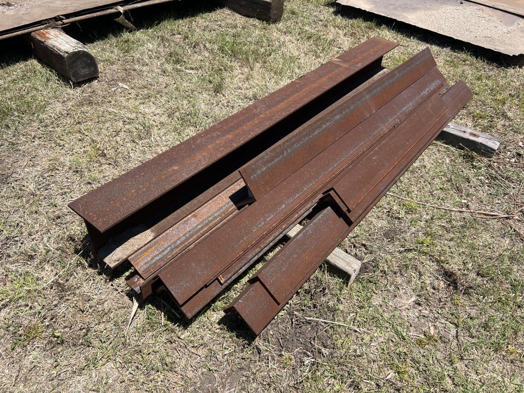 LOT OF STEEL ANGLE & I-BEAM