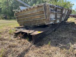 (2) LONG STEEL I-BEAMS & SCRAP