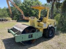 SAKAI SV70D VIBRATORY SMOOTH DRUM ROLLER