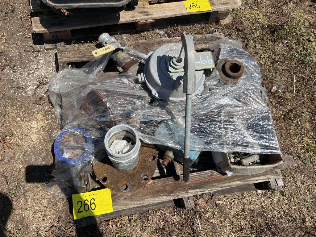 PALLET OF PUMP PARTS