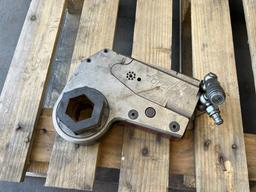 TORCUP TX-8 HYDRAULIC TORQUE WRENCH