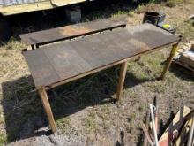 6X3FT STEEL TABLE & MISC STAND