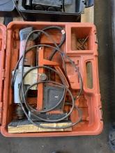 SLUGGER PORTABLE MAG DRILL W/CASE