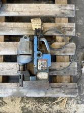 HOUGEN 10904 PORTABLE MAG DRILL