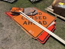 PALLET OF CONSTRUCTION SIGNS