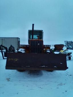 IH 4100 Tractor