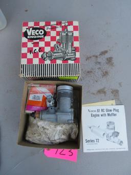 VECO.61 RC GLOW PLUG AIRPLANE MOTOR - LOOKS NEW