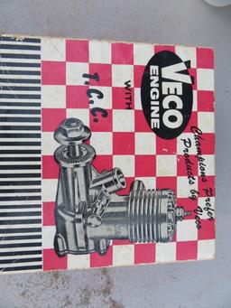 VECO.61 RC GLOW PLUG AIRPLANE MOTOR - LOOKS NEW