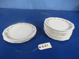 13 PCS. SYRACUSE CHINA DINNER PLATES