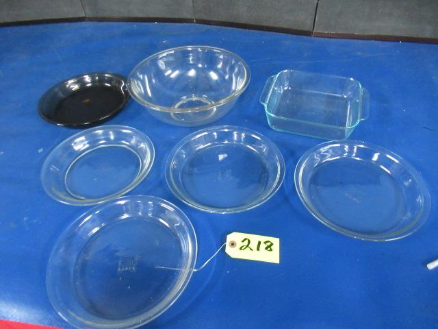 PYREX LOT