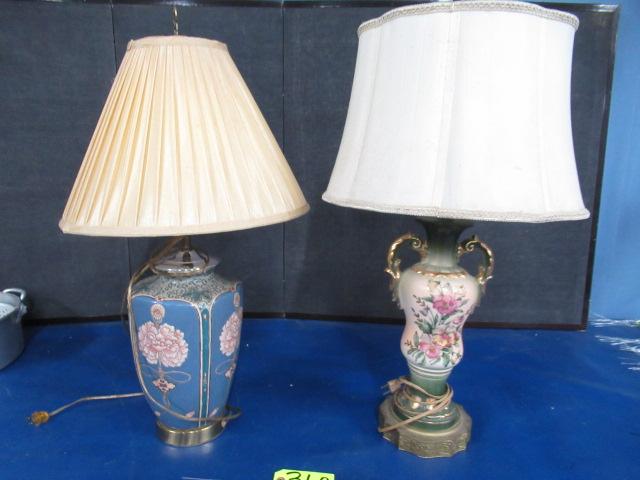 2 LAMPS