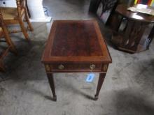 HECKMAN END TABLE  19X 26