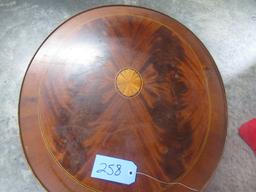 ROUND DINING TABLE ON METAL BASE  w/ 4 chairs