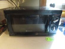 WESTINGHOUSE MICROWAVE