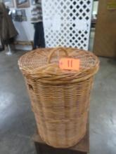 WICKER BASKET  22 X 17