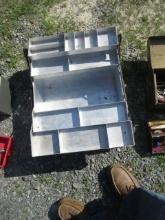 ALUMINUM TACKLE BOX