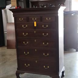 NICE HINKLE HARRIS HIGH BOY CHEST