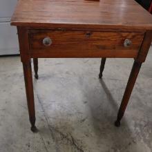 PINE COUNTRY TABLE