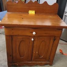 ANTIQUE DRY SINK