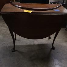 SMALL DROP LEAF TABLE