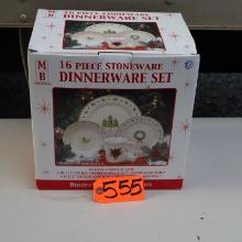 16 PC. STONEWARE  DINNER SET