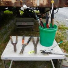 BUCKET OF MISC.HAND TOOLS