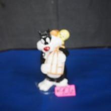 WARNER BROTHERS COOKIE JAR  13"