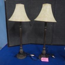 PAIR OF LAMPS  30 T