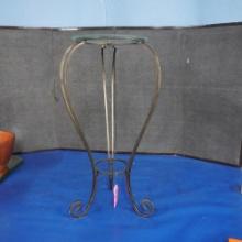 METAL PLANT STAND  30 T