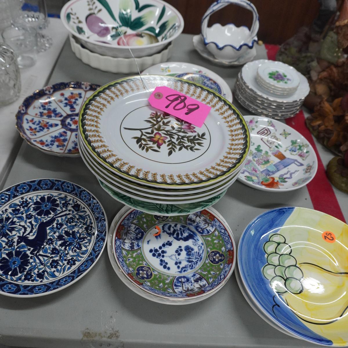 GLASS LOT
