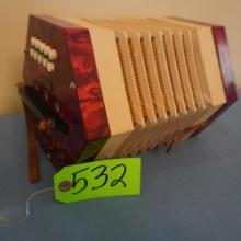SCHOLER ACCORDION
