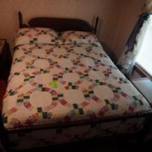 FULL SIZE BED W/ WOODEN RAILS