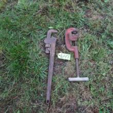 18" PIPE WRENCH AND PIPE CUTTER