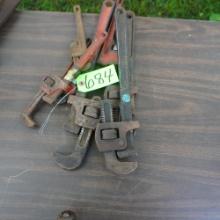 PIPE WRENCHES