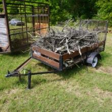 SMALL TRAILER W/ RAMP