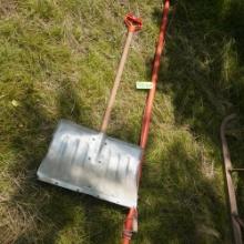 POLE SAW AND SNOW SHOVEL