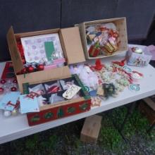 LOT OF CHRISTMAS DECOR