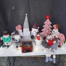 CHRISTMAS  DECOR