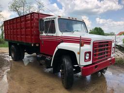 International S1900 Diesel Truck w/new 18 Grain bed 174,129 miles