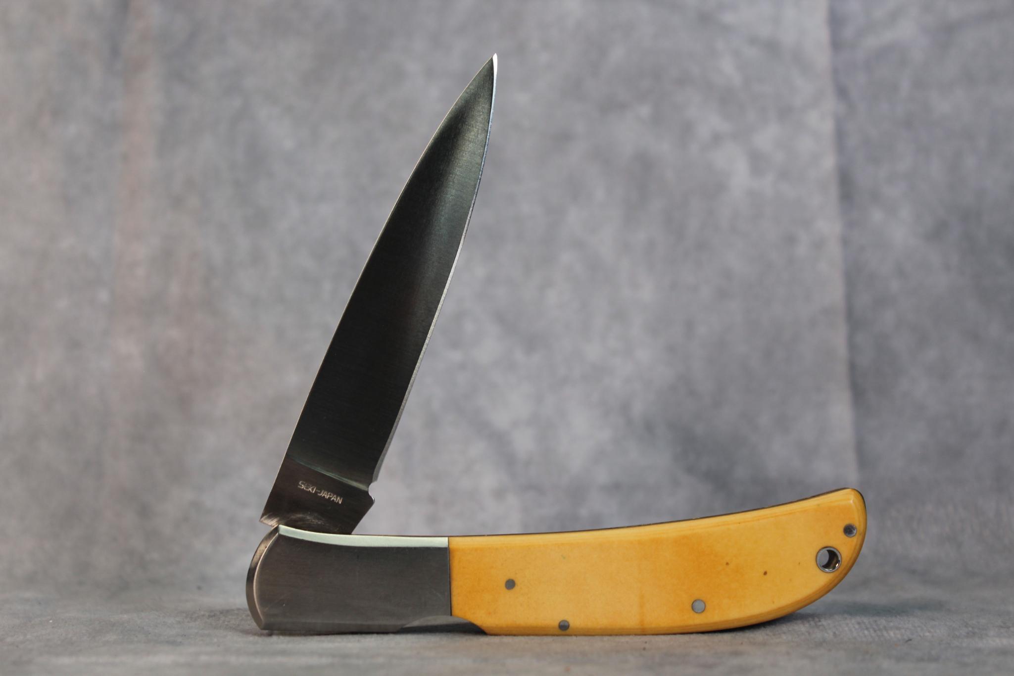 AL MAR EAGLE YELLOW HANDLE FOLDING KNIFE