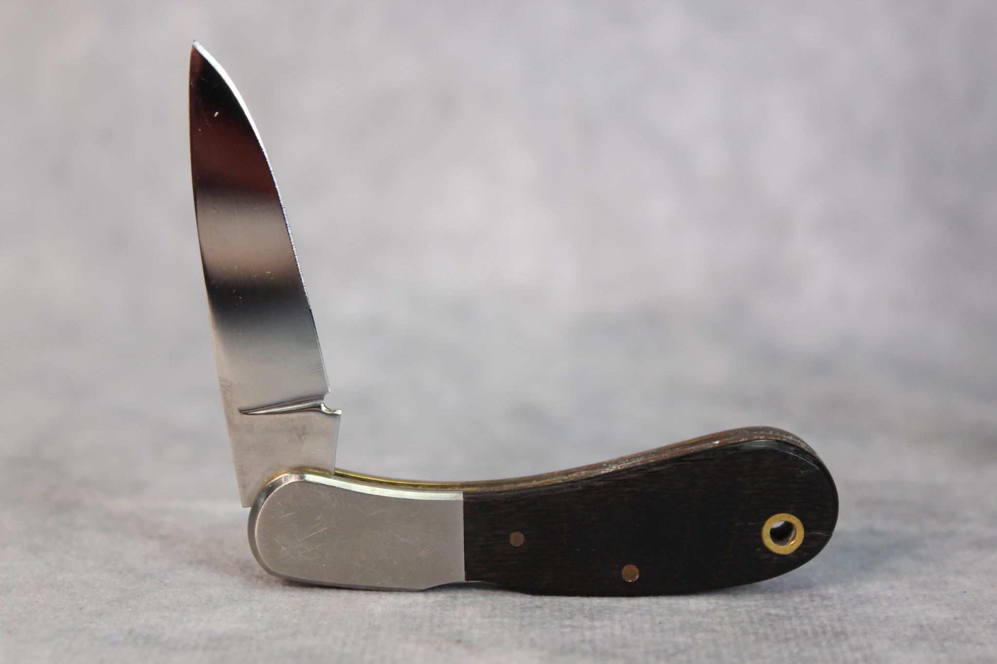 (2) SMALL AL MAR LOCKBACK KNIVES