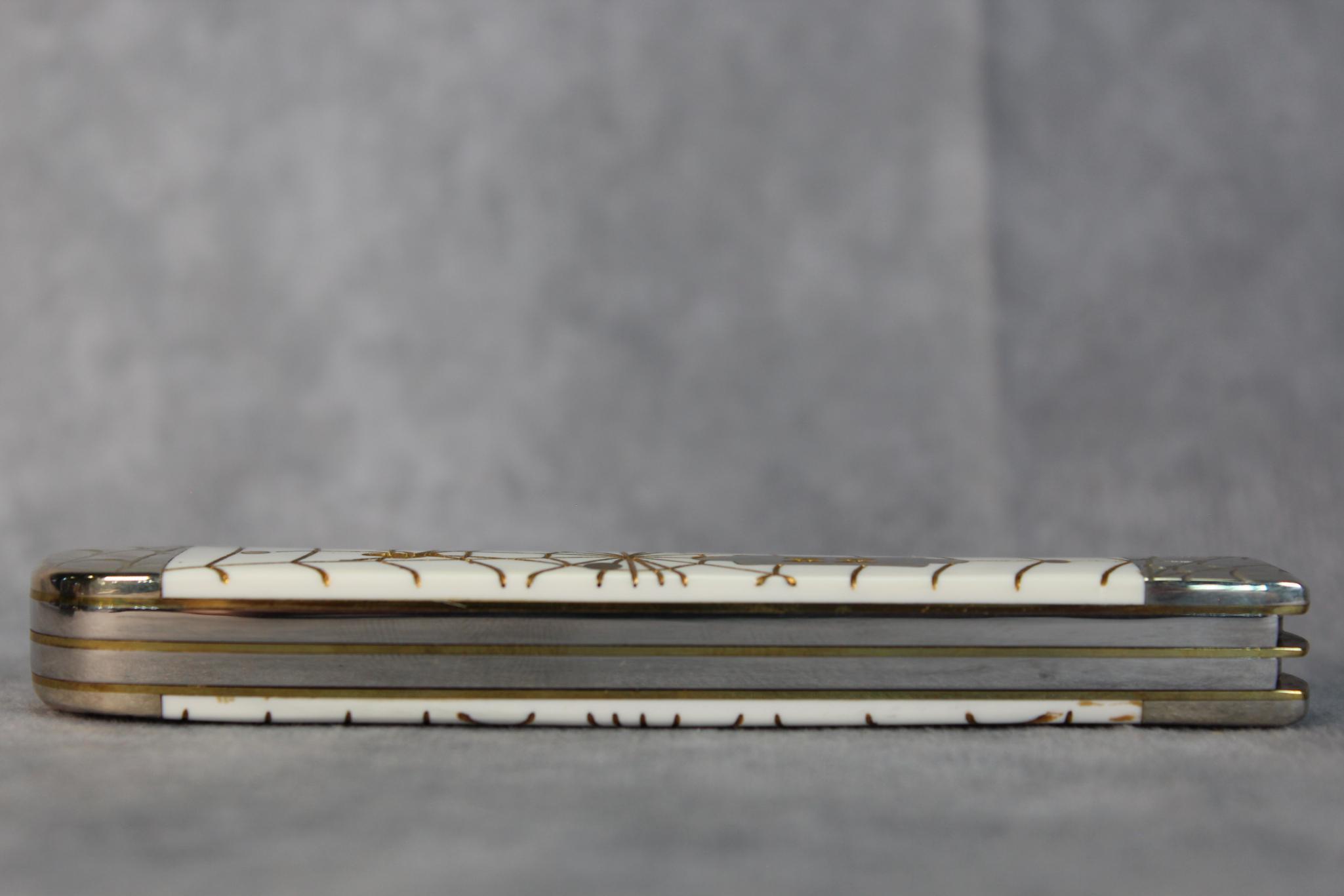 Wild Horse Custom Case XX Black Widow Trapper