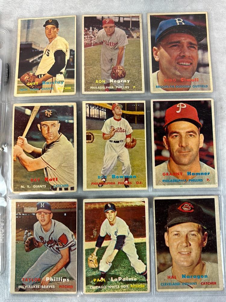 (24) 1957 Topps Baseball Middle Series - Tough Series !