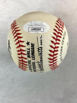 Barry Bonds Signed National League Baseball  - JSA