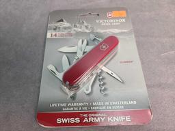 VICTORINOX SWISS ARMY KNIFE CLIMBER