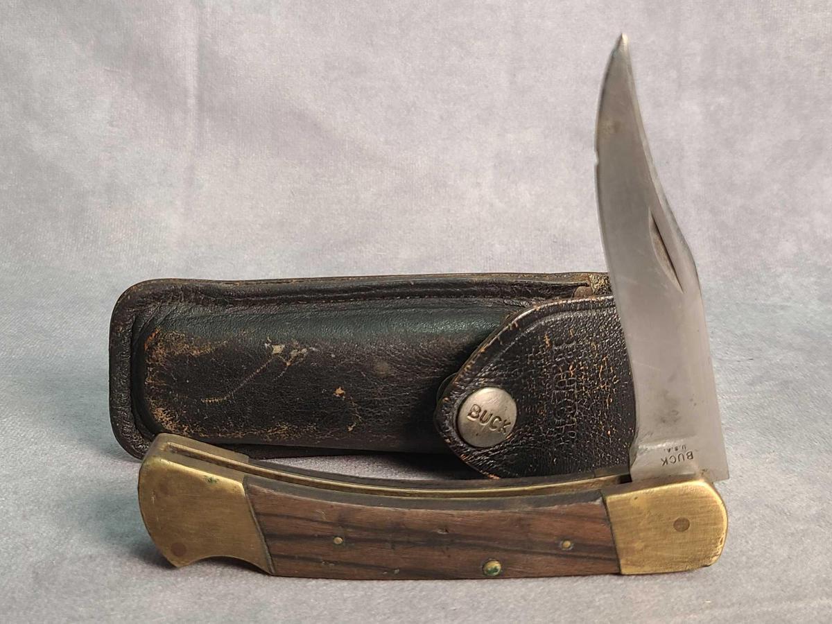 VINTAGE BUCK FOLDING USER KNIFE