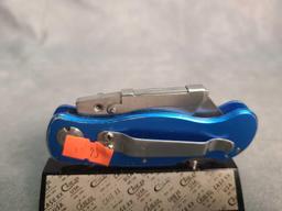 SMALL MULTI TOOLS AND AND UTILITY KNIFE